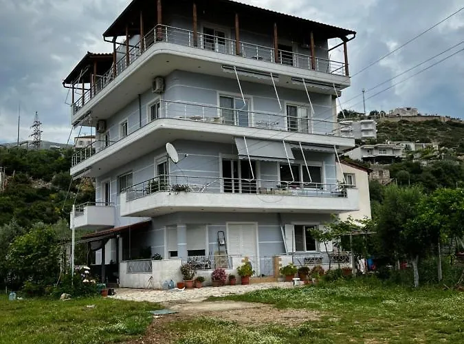 Ilias Family Lejlighed *