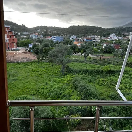 Ilias Family Apartment *