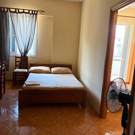 Ilias Family Apartment Himare